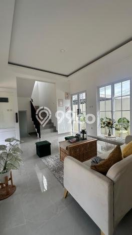 For Sale Rumah 3 Kamar Lokasi Ideal Bagus dan Strategis di Cinere For Sale Rumah 3 Kamar Lokasi Ideal Bagus dan Strategis di Cinere
