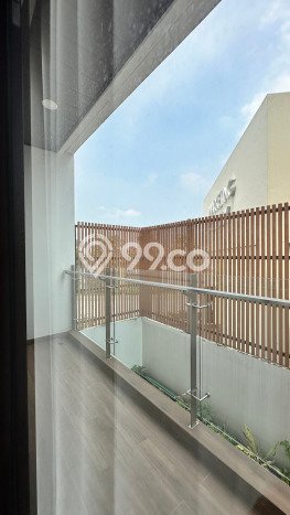Siap Huni Hunian Elit 5 Kamar di Pesanggrahan Dekat ke Mana Pun Siap Huni Hunian Elit 5 Kamar di Pesanggrahan Dekat ke Mana Pun