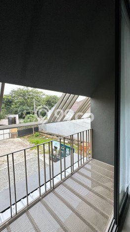 Rumah Modern Cantik 5 KT Siap Huni di Pondok Aren Rumah Modern Cantik 5 KT Siap Huni di Pondok Aren