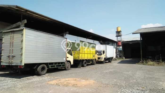 Unit Pabrik Dijual di Mojoagung Jombang Luas Bangunan 6800m2 Unit Pabrik Dijual di Mojoagung Jombang Luas Bangunan 6800m2