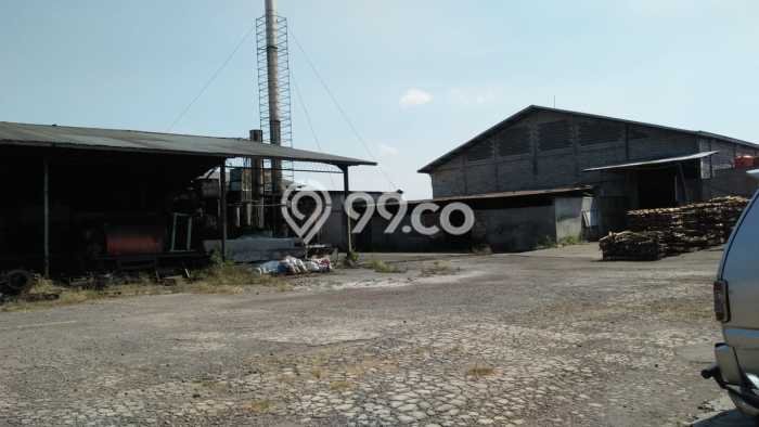 Unit Pabrik Dijual di Mojoagung Jombang Luas Bangunan 6800m2 Unit Pabrik Dijual di Mojoagung Jombang Luas Bangunan 6800m2