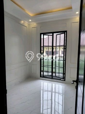 Jual Rumah Mewah Elegan Dengan View Cantik di BSD Griya Loka, Tangerang Jual Rumah Mewah Elegan Dengan View Cantik di BSD Griya Loka, Tangerang