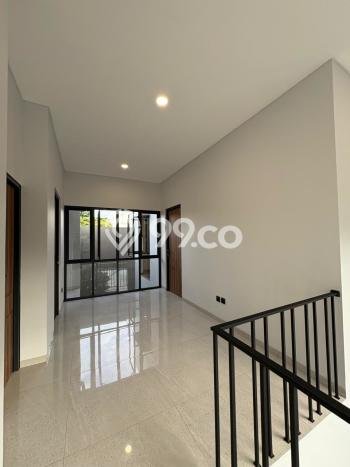 Rumah Luxury Modern Siap Huni di BSD Tangerang Rumah Luxury Modern Siap Huni di BSD Tangerang