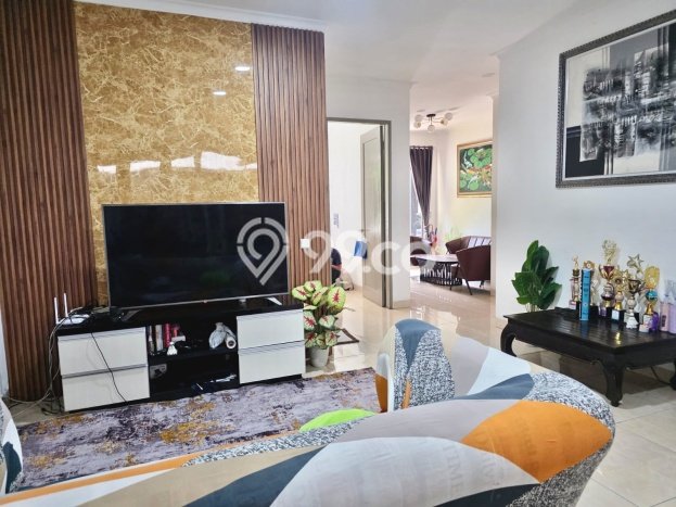 Dijual Rumah Mewah Elegan Dengan View Eksklusif di BSD, Tangerang Dijual Rumah Mewah Elegan Dengan View Eksklusif di BSD, Tangerang