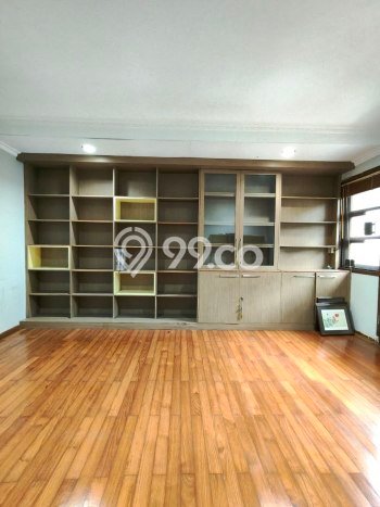 For Sale Hunian Rumah Terawat 4 KT di Lippo Karawaci, Tangerang For Sale Hunian Rumah Terawat 4 KT di Lippo Karawaci, Tangerang