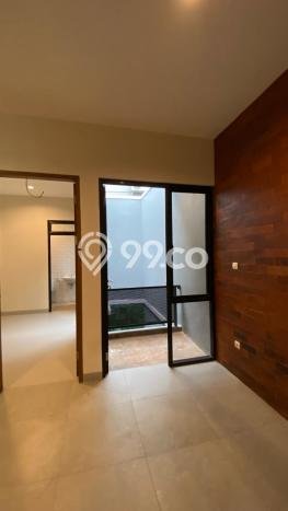 Rumah Modern 3 KT di BSD Tangerang Unfurnished Rumah Modern 3 KT di BSD Tangerang Unfurnished