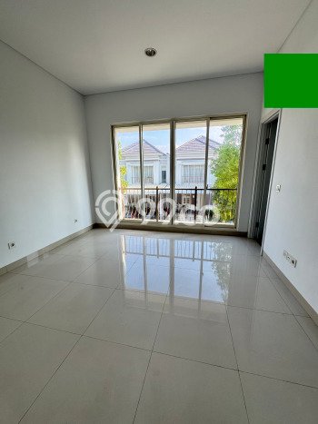 Rumah Mewah LB 133m2 Siap Pakai Desain Elegan di BSD, Tangerang Rumah Mewah LB 133m2 Siap Pakai Desain Elegan di BSD, Tangerang
