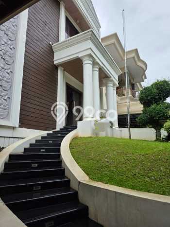 Rumah Luxury Modern Siap Huni di BSD Tangerang Rumah Luxury Modern Siap Huni di BSD Tangerang