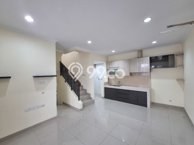 For Sale Hunian Rumah Terawat 3 Kamar di Gading Serpong, Tangerang For Sale Hunian Rumah Terawat 3 Kamar di Gading Serpong, Tangerang