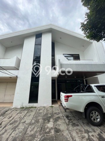 Hunian Mewah LB 950m2 Siap Pakai Desain Elegan di Bangka, Jakarta Selatan Hunian Mewah LB 950m2 Siap Pakai Desain Elegan di Bangka, Jakarta Selatan
