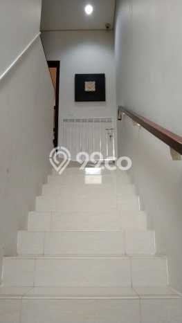 Dijual Rumah Premium dengan Fasilitas Sekitar Komplit di BSD, Tangerang Selatan Dijual Rumah Premium dengan Fasilitas Sekitar Komplit di BSD, Tangerang Selatan