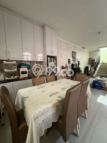 Hunian Elit LB 256m2 Siap Pakai Desain Elegan di Gading Serpong, Tangerang Hunian Elit LB 256m2 Siap Pakai Desain Elegan di Gading Serpong, Tangerang