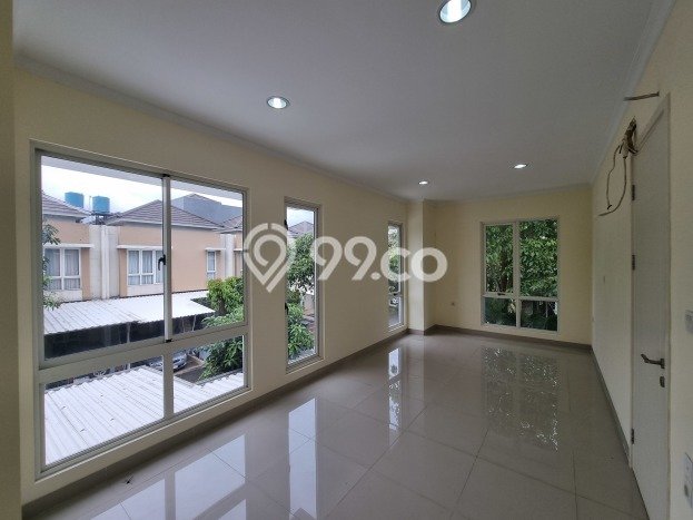 For Sale Hunian Rumah Terawat 3 Kamar di Gading Serpong, Tangerang For Sale Hunian Rumah Terawat 3 Kamar di Gading Serpong, Tangerang