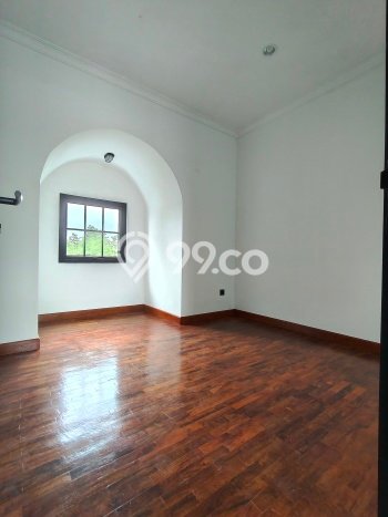 For Sale Rumah Mewah Exclusive di BSD, Tangerang Selatan For Sale Rumah Mewah Exclusive di BSD, Tangerang Selatan