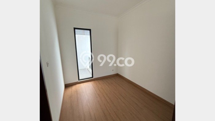 Siap Huni Hunian Elit 4 Kamar di BSD Dekat ke Mana Pun Siap Huni Hunian Elit 4 Kamar di BSD Dekat ke Mana Pun