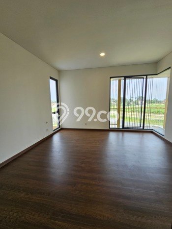 Rumah Luxury Modern Tanpa Renovasi di BSD City Tangerang Rumah Luxury Modern Tanpa Renovasi di BSD City Tangerang