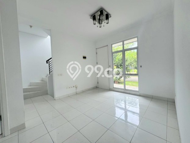 For Sale Rumah 3 Kamar Lokasi Strategis Bagus dan Strategis di BSD For Sale Rumah 3 Kamar Lokasi Strategis Bagus dan Strategis di BSD