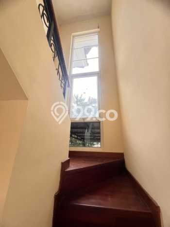 Dijual Rumah Luas Megah Dengan View Eksklusif di BSD Puspita Loka, Tangerang Dijual Rumah Luas Megah Dengan View Eksklusif di BSD Puspita Loka, Tangerang