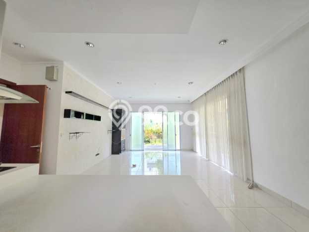 Dijual Rumah Mewah Elegan Dengan View Eksklusif di BSD De Park, Tangerang Dijual Rumah Mewah Elegan Dengan View Eksklusif di BSD De Park, Tangerang