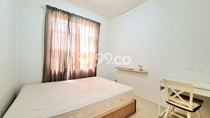 Hunian Cantik Modern Lb 100m2 di BSD, Tangerang Selatan Hunian Cantik Modern Lb 100m2 di BSD, Tangerang Selatan