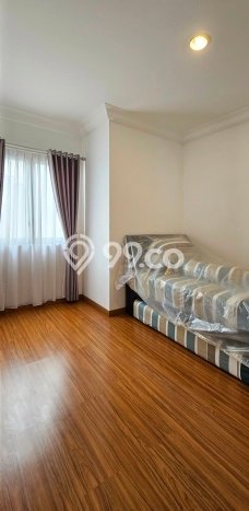 Hunian Mewah Siap Huni LT 200m2 di BSD, Tangerang Selatan Hunian Mewah Siap Huni LT 200m2 di BSD, Tangerang Selatan