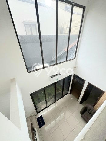 Ready to Use! Luxury House LT 120m2 Desain Modern di BSD Eminent Ready to Use! Luxury House LT 120m2 Desain Modern di BSD Eminent