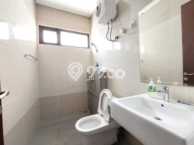 Hot Offer Hunian Premium Ideal dan Luas di BSD, Tangerang Selatan Hot Offer Hunian Premium Ideal dan Luas di BSD, Tangerang Selatan