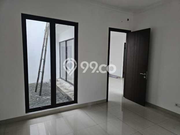 Jual Rumah Mewah Elegan Dengan View Cantik di BSD The Icon, Tangerang Jual Rumah Mewah Elegan Dengan View Cantik di BSD The Icon, Tangerang