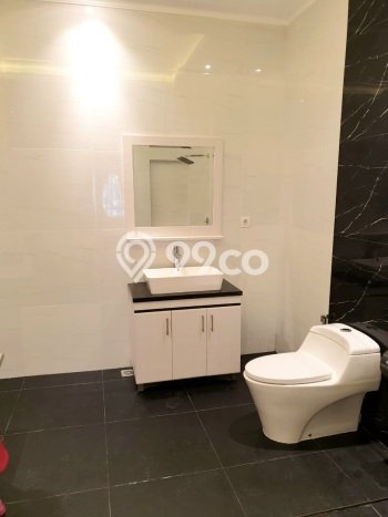 Rumah Luxury Modern Tanpa Renovasi di Gading Serpong Tangerang Rumah Luxury Modern Tanpa Renovasi di Gading Serpong Tangerang