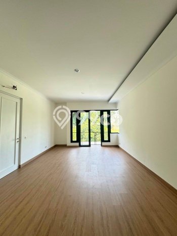 Rumah Elit LB 240m2 Siap Pakai Desain Elegan di BSD, Tangerang Rumah Elit LB 240m2 Siap Pakai Desain Elegan di BSD, Tangerang