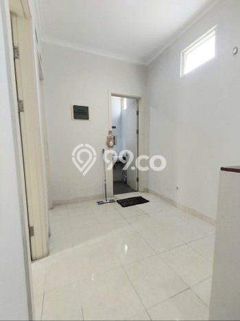 Jual Rumah Eksklusif 1 KT di Gading Serpong, Tangerang Jual Rumah Eksklusif 1 KT di Gading Serpong, Tangerang