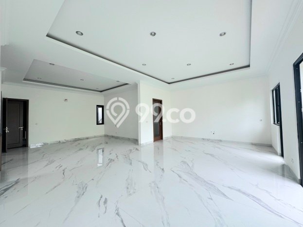 Rumah Eksklusif Siap Huni LT 232m2 di BSD, Tangerang Selatan Rumah Eksklusif Siap Huni LT 232m2 di BSD, Tangerang Selatan