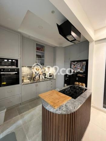 Dijual Rumah Mewah Megah Dengan View Eksklusif di Gading Serpong, Tangerang Dijual Rumah Mewah Megah Dengan View Eksklusif di Gading Serpong, Tangerang