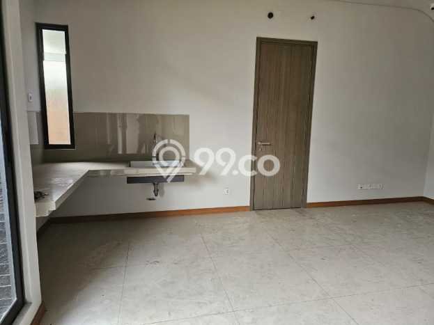 Rumah Elit LB 146m2 Siap Pakai Desain Elegan di BSD Green Wich, Tangerang Rumah Elit LB 146m2 Siap Pakai Desain Elegan di BSD Green Wich, Tangerang