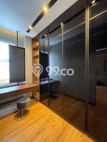 Jual Rumah Luas Megah Dengan View Cantik di Gading Serpong, Tangerang Jual Rumah Luas Megah Dengan View Cantik di Gading Serpong, Tangerang