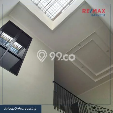Dijual Rumah Premium dengan Fasilitas Sekitar Komplit di Kembangan, Jakarta Barat Dijual Rumah Premium dengan Fasilitas Sekitar Komplit di Kembangan, Jakarta Barat