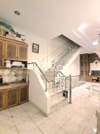 Dijual Rumah 4 Kamar Lokasi Ideal Bagus dan Strategis di Medan Barat Dijual Rumah 4 Kamar Lokasi Ideal Bagus dan Strategis di Medan Barat