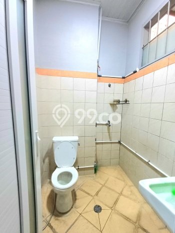 Lokasi Strategis! Dijual Ruko Bisnis di Medan Petisah, Medan Kondisi Baik Lokasi Strategis! Dijual Ruko Bisnis di Medan Petisah, Medan Kondisi Baik