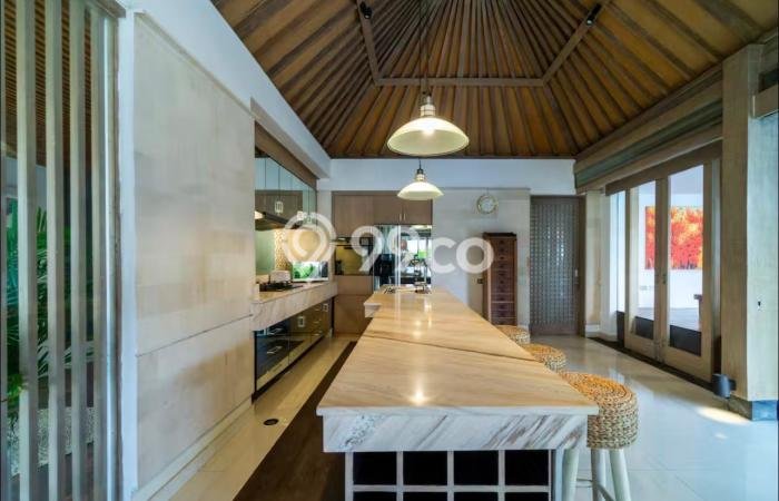 DIJUAL! Vila di , Area 956m2m², Lokasi Premium DIJUAL! Vila di , Area 956m2m², Lokasi Premium