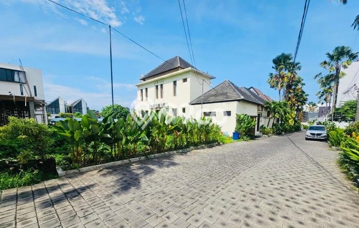 Kavling Tanah untuk Dijual di Canggu, Badung, Luas 350m2 Kavling Tanah untuk Dijual di Canggu, Badung, Luas 350m2