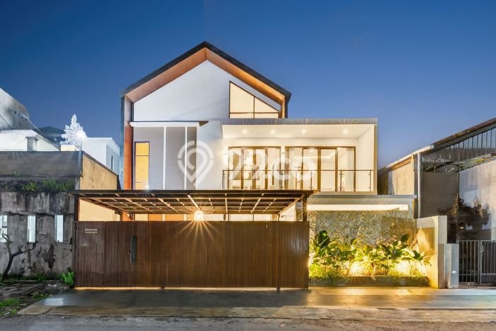 Vila Berkembang di , Luas 250m2m², Akses ke Badung, Badung Vila Berkembang di , Luas 250m2m², Akses ke Badung, Badung