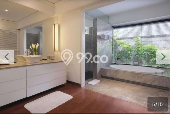 Vila Kawasan , Area 215m2m², Dekat ke Pusat Kota Vila Kawasan , Area 215m2m², Dekat ke Pusat Kota