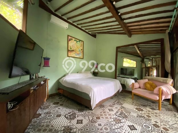Tersedia Vila di , Ukuran 1300m2m², Dekat ke fasilitas Tersedia Vila di , Ukuran 1300m2m², Dekat ke fasilitas