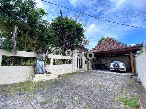 Tersedia Vila di , Ukuran 1300m2m², Dekat ke fasilitas Tersedia Vila di , Ukuran 1300m2m², Dekat ke fasilitas