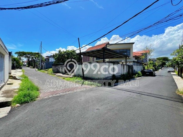 Dijual Tanah Lokasi Kerobokan, Badung Seluas 385m2 Dijual Tanah Lokasi Kerobokan, Badung Seluas 385m2