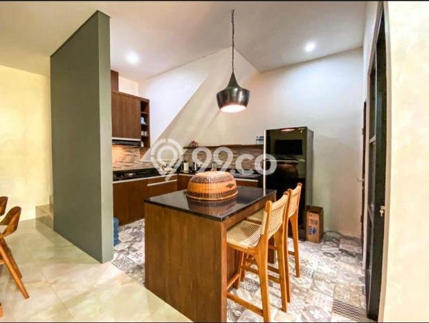 Ready to Use! Premium House LT 120m2 Desain Elegan di Kerobokan Ready to Use! Premium House LT 120m2 Desain Elegan di Kerobokan