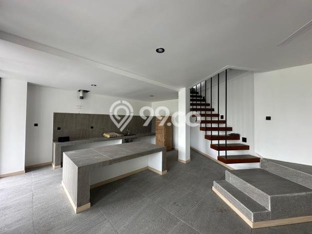 HARGA TERBAIK! Vila Kawasan , Area 330m2m², Lokasi Elite dengan privasi terjaga HARGA TERBAIK! Vila Kawasan , Area 330m2m², Lokasi Elite dengan privasi terjaga