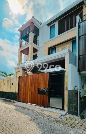 Vila Kawasan , Area 234m2m², Akses Mudah Fasilitas Umum Vila Kawasan , Area 234m2m², Akses Mudah Fasilitas Umum