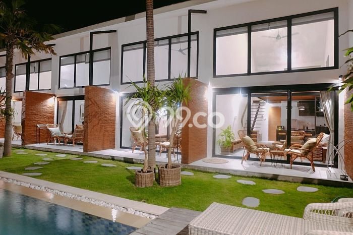 Dijual Segera Rumah Kost di Seminyak, Badung 5 Kamar Dijual Segera Rumah Kost di Seminyak, Badung 5 Kamar