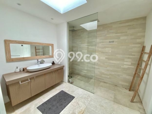 LOKASI STRATEGIS! Vila Kawasan , Luas 495m2m², Kawasan Berkembang LOKASI STRATEGIS! Vila Kawasan , Luas 495m2m², Kawasan Berkembang